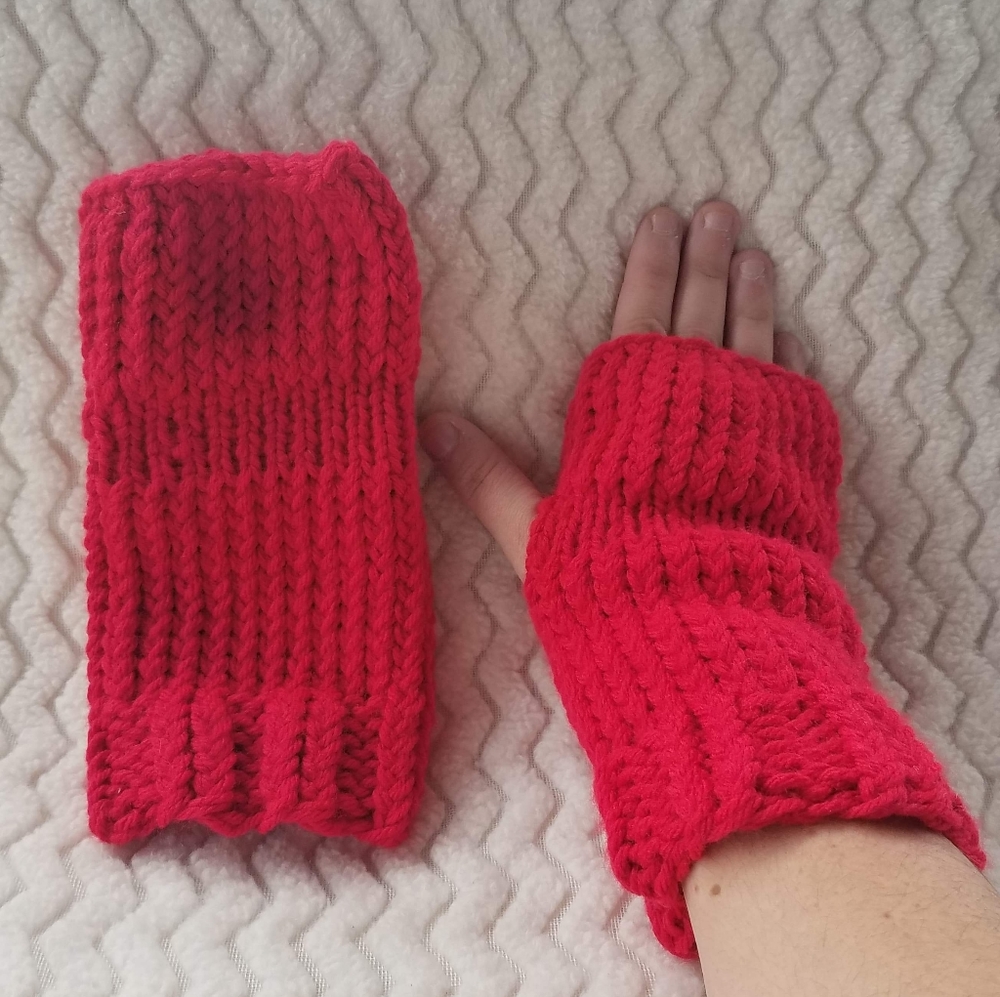 Fingerless Mittens (Red), Handcrafted NWOT